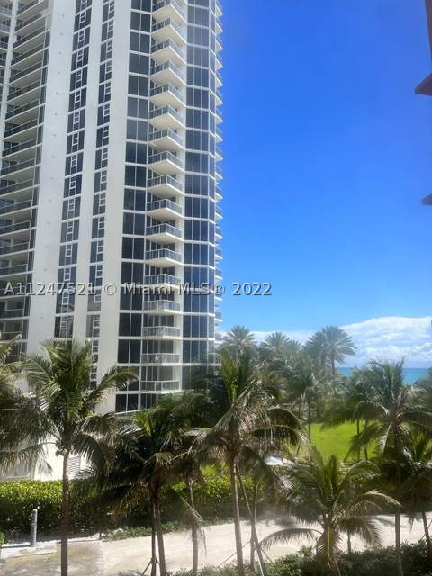 19201 Collins Ave 218, Sunny Isles Beach FL - photo 7 of 33