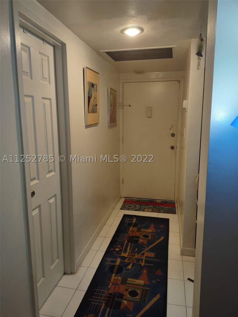 0 bedroom Condominium at 4747 Collins Ave 107, Mimosa Condo, Miami Beach — photo 4