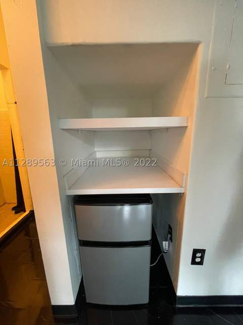 1455 Michigan Ave 7, Miami Beach FL - photo 11 of 12