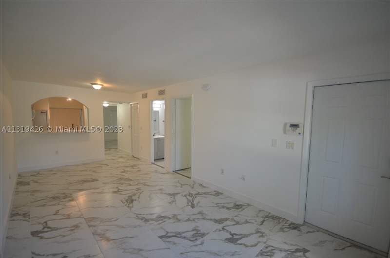 2 bedroom Condominium at 1241 SE 29th St 102, Venetia Gardens South Con, Homestead — photo 4