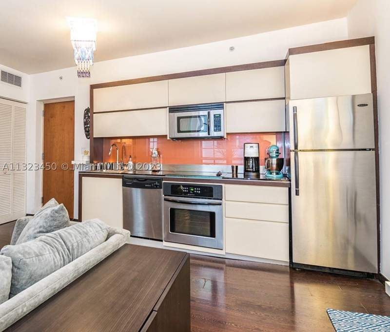 1 bedroom Condominium at 435 21st St 223, Artecity Governor Condo, Miami Beach — photo 3