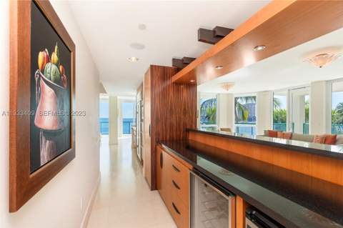 1660 W Glencoe St 302, Coconut Grove FL - photo 23 of 70