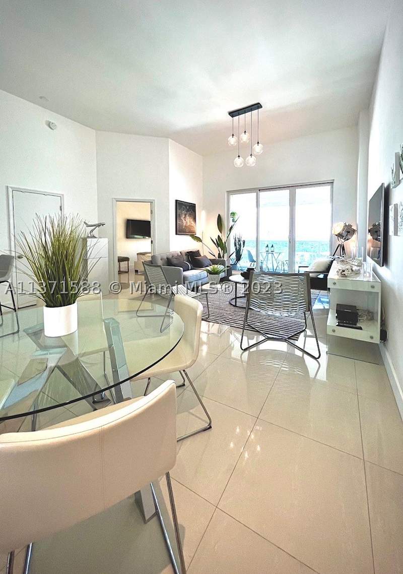 2 bedroom Condominium at 2301 Collins Ave 1626, Roney Palace Condo, Miami Beach — photo 3