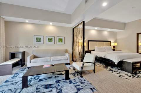 5300 NW 87th Ave 606, Doral FL - photo 7 of 17