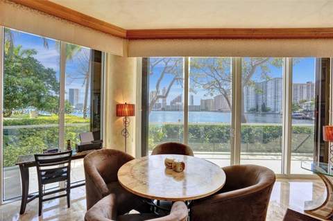 2600 Island Blvd 101, Aventura FL - photo 12 of 33