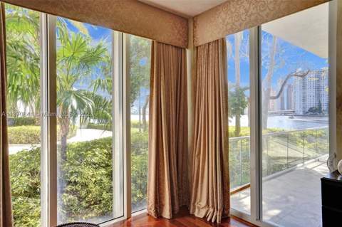2600 Island Blvd 101, Aventura FL - photo 23 of 33