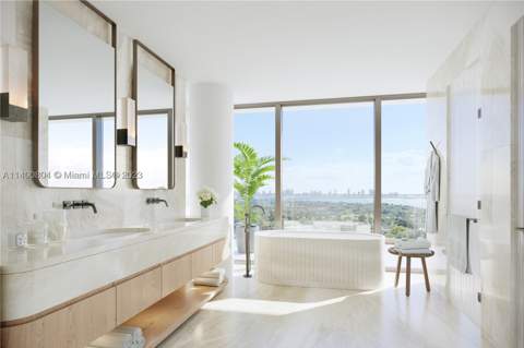 5333 Collins Ave 906, Miami Beach FL - photo 20 of 22