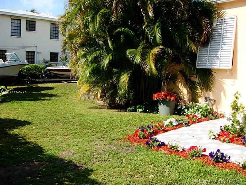 5 bedroom SingleFamilyResidence at 9324 Abbott Avenue, Altos Del Mar 05, Surfside — photo 4