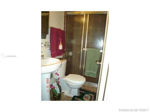 9324 Abbott Avenue, Surfside FL - photo 8 of 34