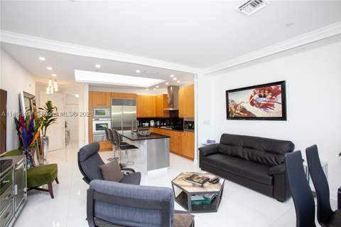6000 Island Blvd 104, Aventura FL - photo 13 of 26