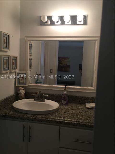 100 Lincoln Rd 939, Miami Beach FL - photo 23 of 23