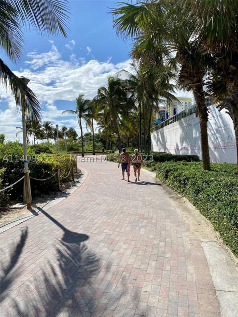 100 Lincoln Rd 939, Miami Beach FL - photo 7 of 23