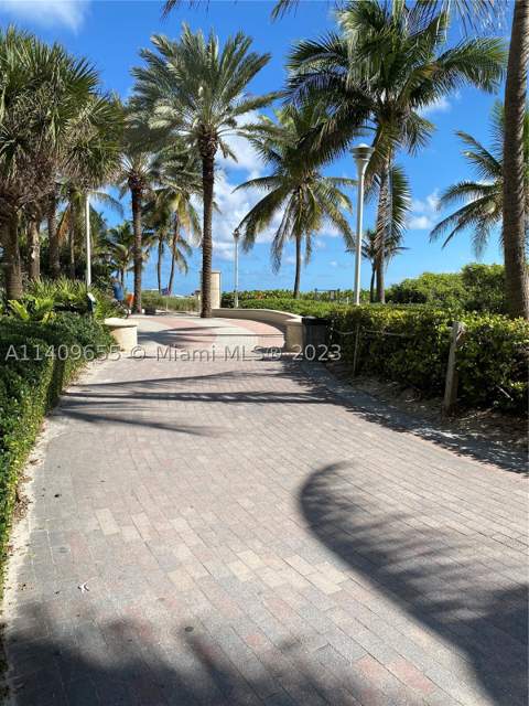 100 Lincoln Rd 939, Miami Beach FL - photo 8 of 23