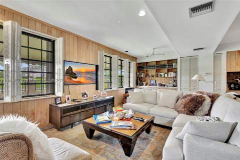 4716 University Dr, Coral Gables FL - photo 11 of 24
