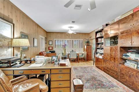 4716 University Dr, Coral Gables FL - photo 13 of 24