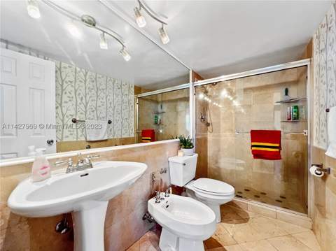 5151 Collins Ave 1523, Miami Beach FL - photo 12 of 41