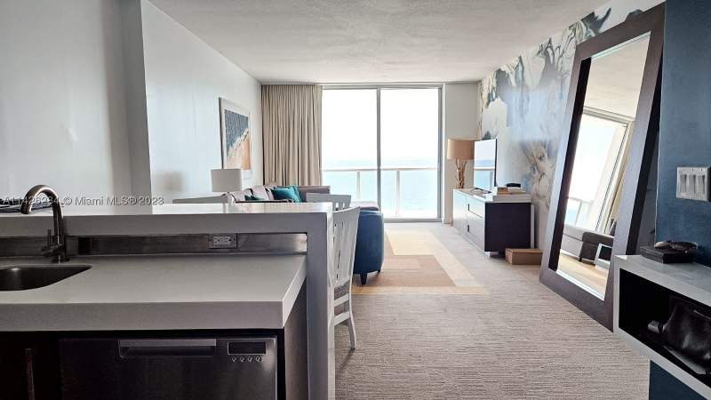 2 bedroom Condominium at 17315 E Collins Ave 1102, Sole Condo, Sunny Isles Beach — photo 4