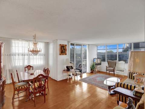 18051 Biscayne Blvd 304, Aventura FL - photo 6 of 55