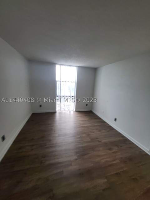 13499 Biscayne Blvd 1408, North Miami FL - photo 13 of 24