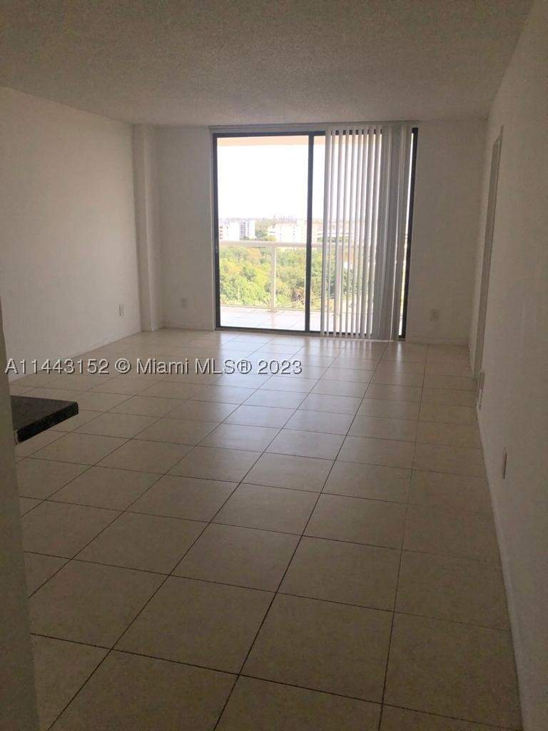 2 bedroom Condominium at 13499 Biscayne Blvd 1513, Sailboat Cay Condo, North Miami — photo 5