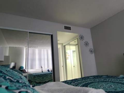 496 NW 165th St Rd D112, Miami FL - photo 18 of 35