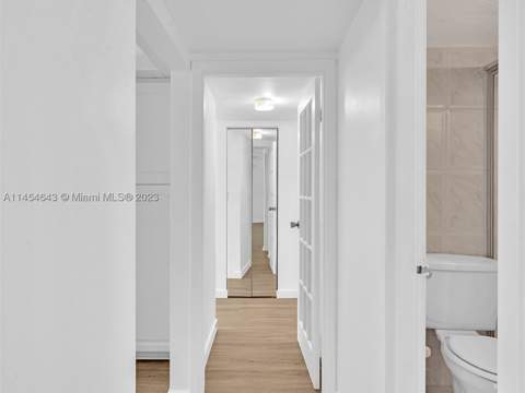 2655 Collins Ave 706, Miami Beach FL - photo 22 of 37