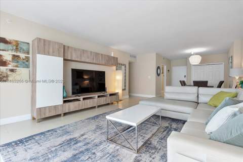 5601 Collins Ave 1514, Miami Beach FL - photo 17 of 41