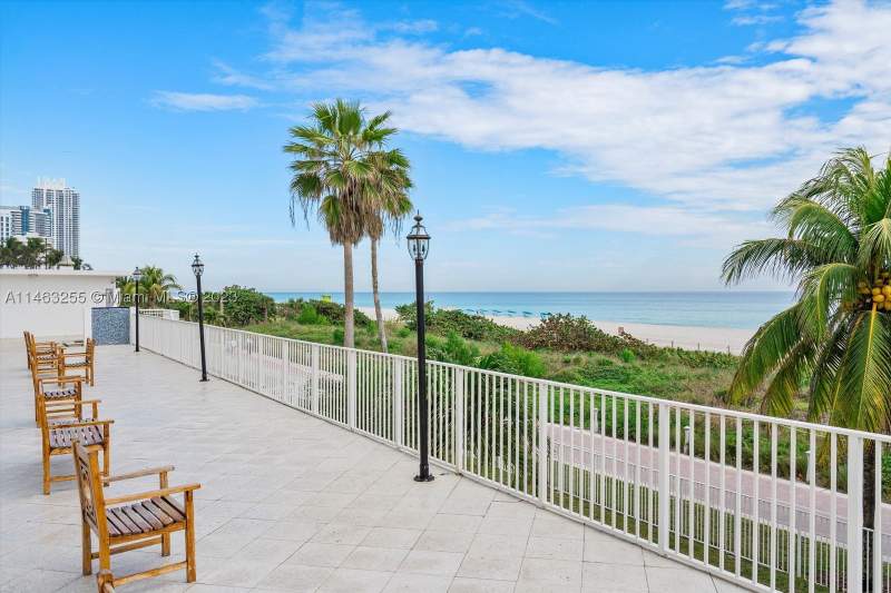 3 bedroom Condominium at 5601 Collins Ave 1514, The Pavilion Condo, Miami Beach — photo 4