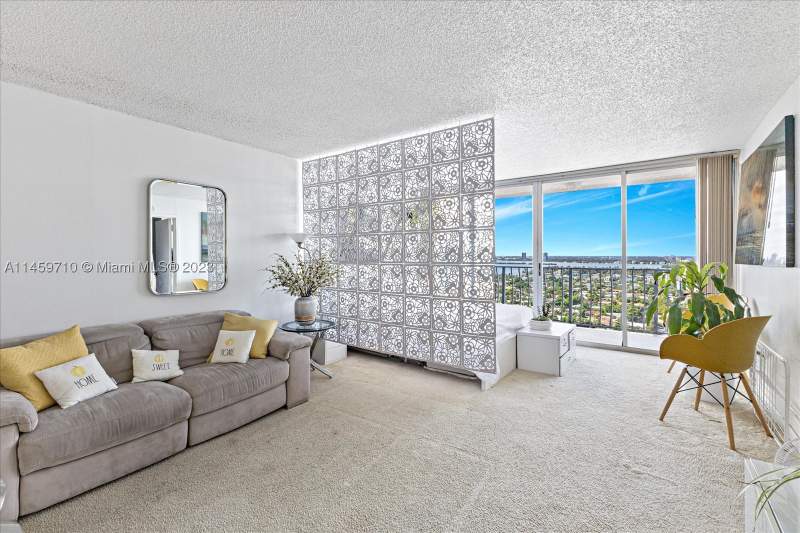 1 bedroom Condominium at 7601 E Treasure Dr 2404, The Grandview Palace Cond, North Bay Village — photo 2