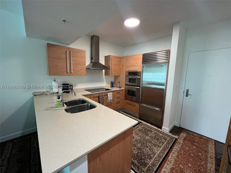 1 bedroom Condominium at 218 SE 14th Street 1806, The Emerald At Brickell C, Miami — photo 2