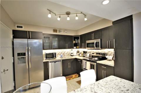 5161 Collins Ave 1610, Miami Beach FL - photo 7 of 60
