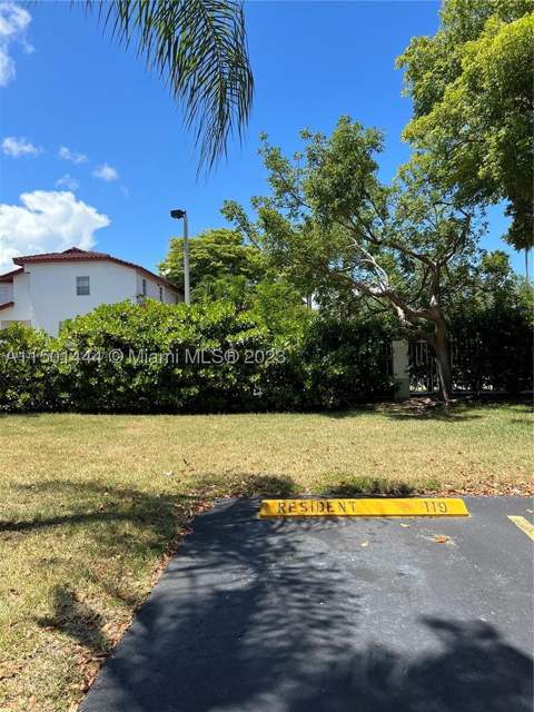 8260 SW 210th St 220, Cutler Bay FL - photo 18 of 21