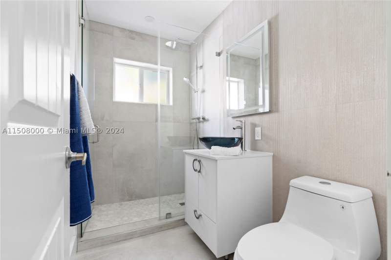 2 bedroom SingleFamilyResidence at 236 NW 42nd St, Columbia Park Corr Pl, Miami — photo 3