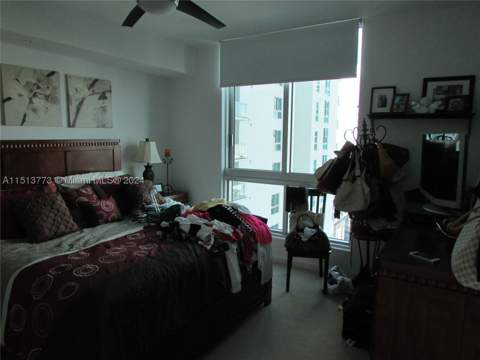 300 S Biscayne Blvd T-2709, Miami FL - photo 10 of 12
