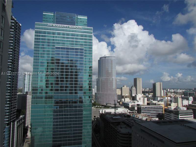 1 bedroom Condominium at 300 S Biscayne Blvd T-2709, Met 1 Condo, Miami — photo 2