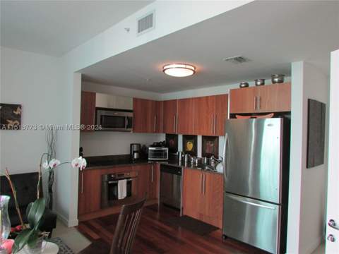 300 S Biscayne Blvd T-2709, Miami FL - photo 6 of 12