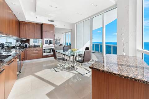 15901 Collins Ave 2801, Sunny Isles Beach FL - photo 20 of 65