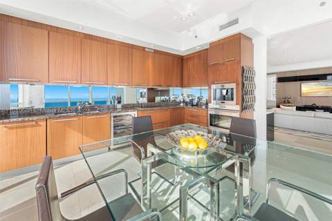 15901 Collins Ave 2801, Sunny Isles Beach FL - photo 22 of 65