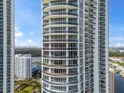 15901 Collins Ave 2801, Sunny Isles Beach FL - photo 8 of 65
