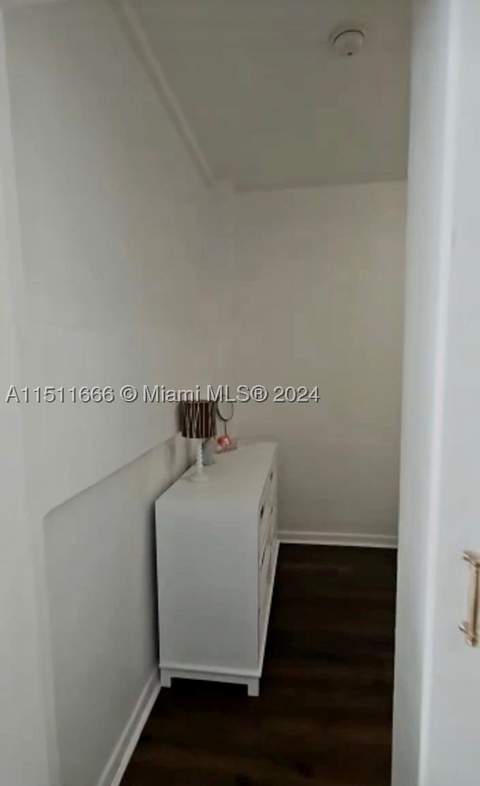 6345 Collins 732, Miami Beach FL - photo 6 of 9