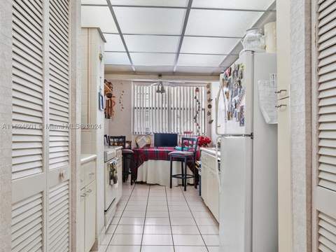 290 174th St 1809, Sunny Isles Beach FL - photo 7 of 37