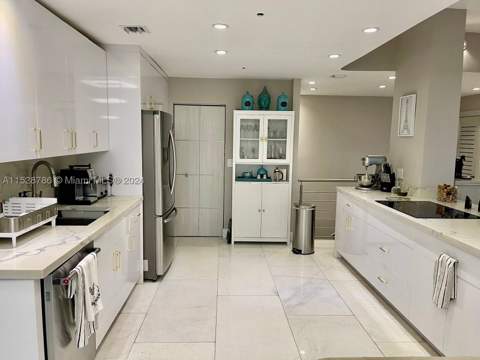 20225 NE 34th Ct 2716, Aventura FL - photo 11 of 51