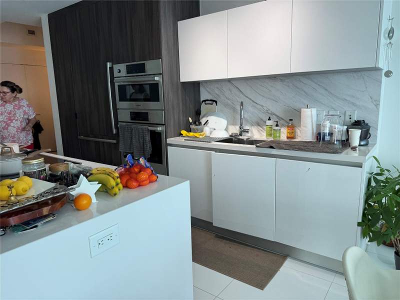1 bedroom Condominium at 851 NE 1st Avenue 2606, Paramount miami worldcent, Miami — photo 5