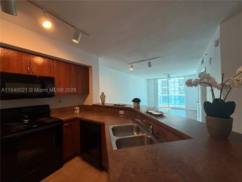 9201 Collins Ave 1023, Surfside FL - photo 9 of 29