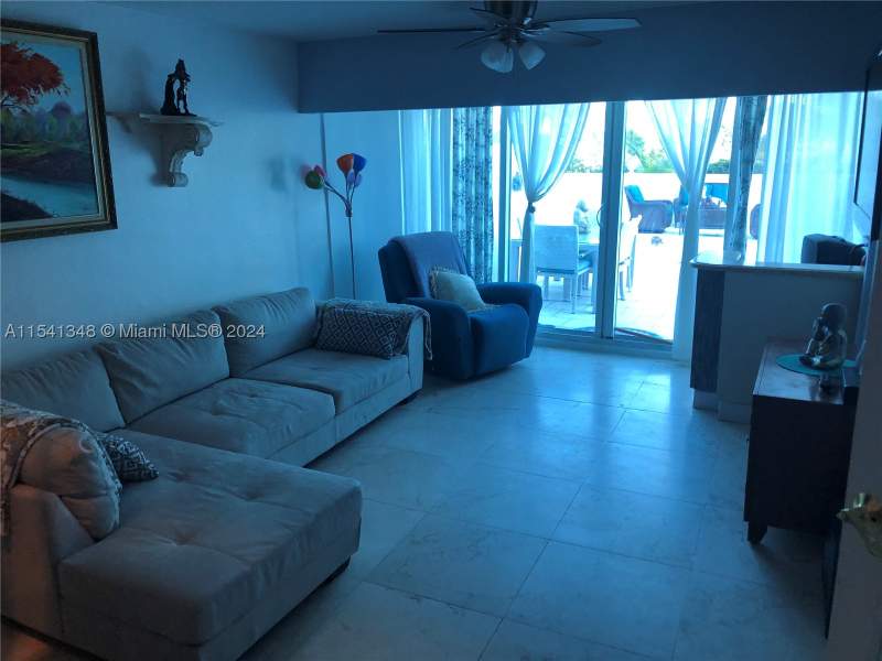 4 bedroom Condominium at 5445 Collins Ave Th2, Castle Beach Club Condo, Miami Beach — photo 4