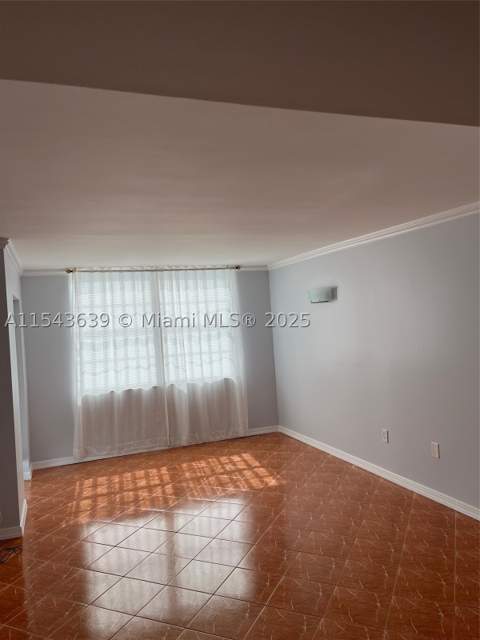 2801 NE 183rd St 2103W, Aventura FL - photo 11 of 36