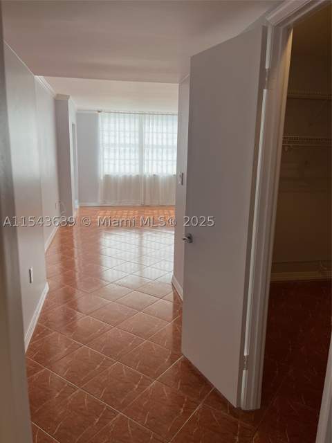 2801 NE 183rd St 2103W, Aventura FL - photo 12 of 36