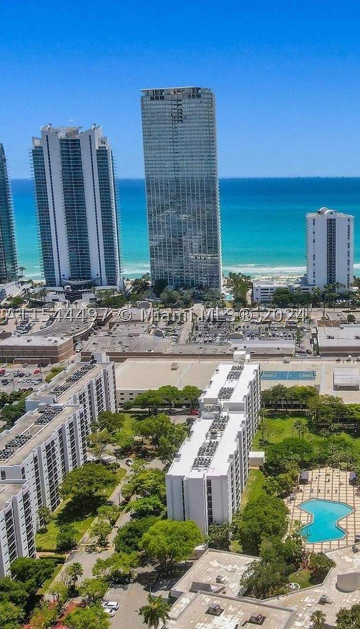1 bedroom Condominium at 17021 N Bay Rd 318, Plaza Of Americas Condo P, Sunny Isles Beach — photo 3