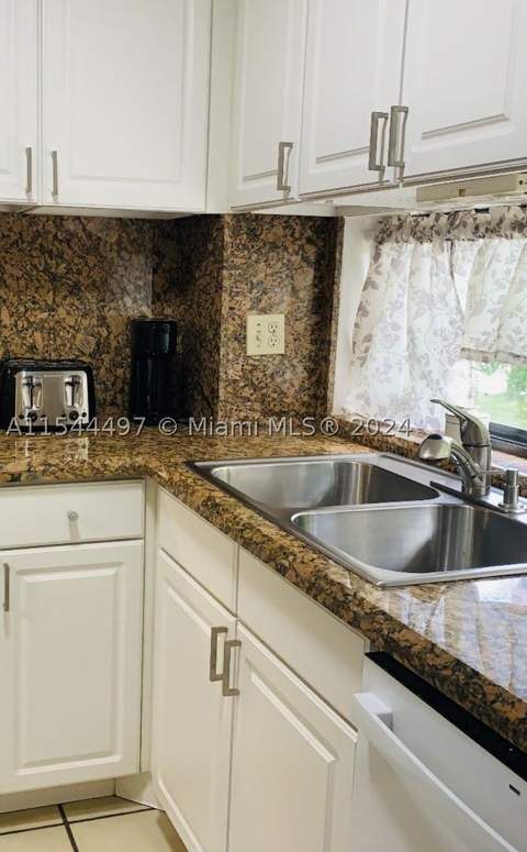 17021 N Bay Rd 318, Sunny Isles Beach FL - photo 7 of 15