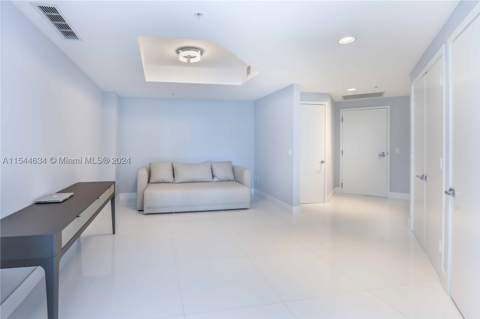 17301 Biscayne Blvd 1201, North Miami Beach FL - photo 10 of 29